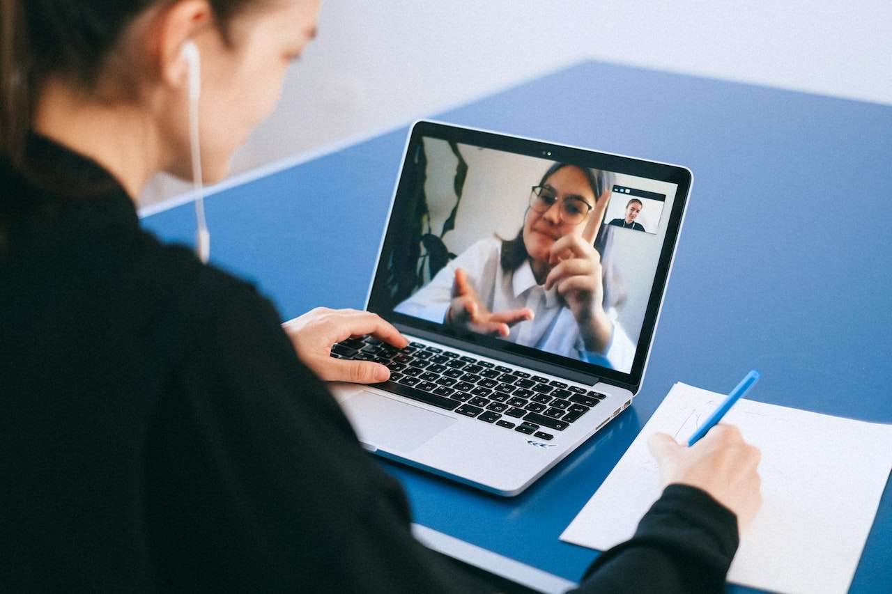 hiring remote worker